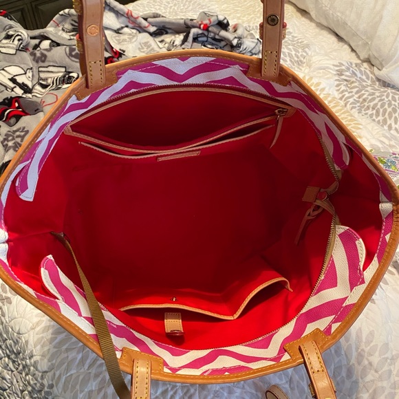 Dooney & Bourke purse - Picture 3 of 3